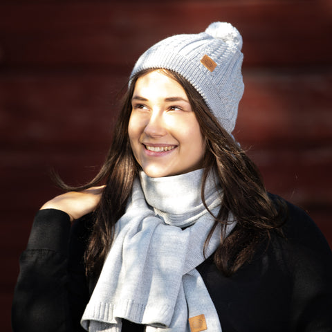 Utua jättihuivi vaaleanharmaa